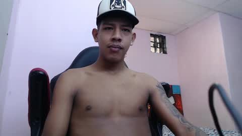 mr_stiven_ online show from January 17, 3:12 am