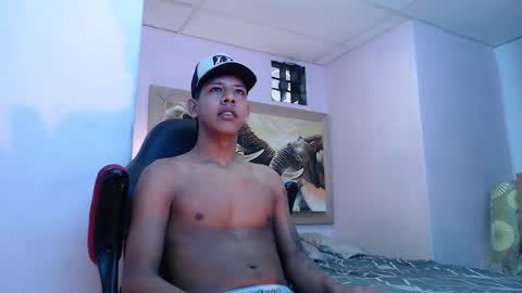 mr_stiven_ online show from February 17, 5:58 am