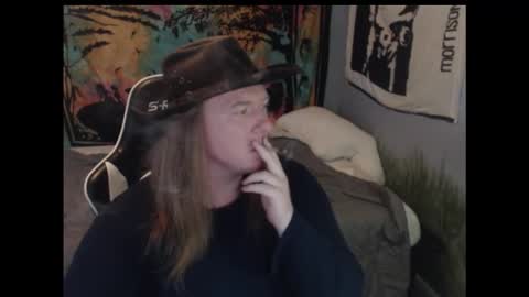 Snapshot of mr_strawberry chatting on October 14, 9:26 pm mr_strawberry online show from October 14, 9:26 pm