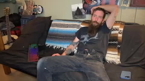 Snapshot of mr_valdor chatting on December 25, 4:43 pm Valdor online show from December 25, 4:43 pm