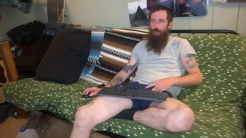 Snapshot of mr_valdor chatting on January 2, 12:55 am Valdor online show from January 2, 12:55 am