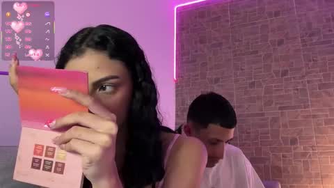 Snapshot of mrandmrsrivas chatting on December 14, 10:36 pm mrandmrsrivas online show from December 14, 10:36 pm