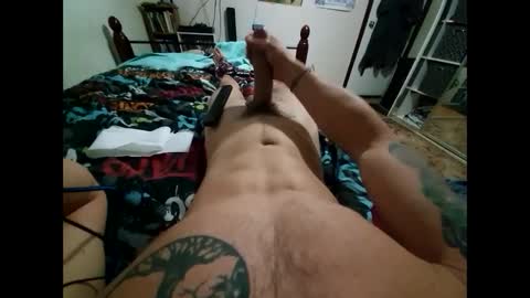 Snapshot of mrbaddecisions420 chatting on December 20, 4:04 pm mrbaddecisions420 online show from December 20, 4:04 pm