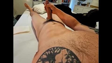 Snapshot of mrbaddecisions420 chatting on November 23, 10:20 pm mrbaddecisions420 online show from November 23, 10:20 pm