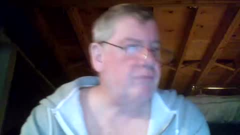 Snapshot of mrblade666 chatting on March 2, 12:09 am mrblade666 online show from March 2, 12:09 am