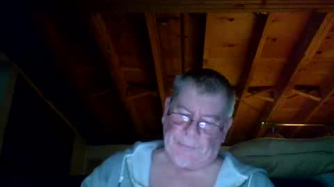 Snapshot of mrblade666 chatting on September 21, 10:28 am mrblade666 online show from September 21, 10:28 am