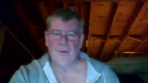 Snapshot of mrblade666 chatting on September 28, 11:21 pm mrblade666 online show from September 28, 11:21 pm