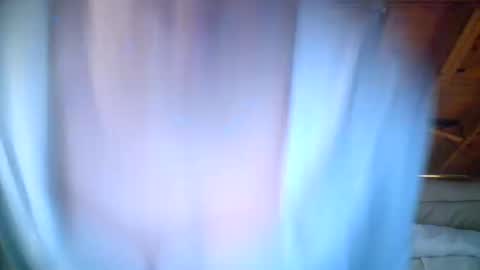 Snapshot of mrblade666 chatting on December 14, 12:32 pm mrblade666 online show from December 14, 12:32 pm