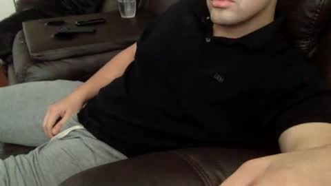 Snapshot of mrbree chatting on October 29, 5:58 pm Mr Bree online show from October 29, 5:58 pm