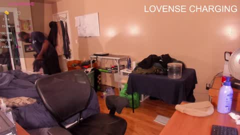 Snapshot of mrchuckdailyxxx chatting on February 2, 7:30 am Chuck Daily online show from February 2, 7:30 am