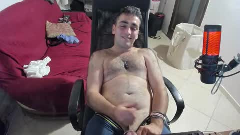 Snapshot of mrclean_97 chatting on September 28, 1:00 am GoodBoy online show from September 28, 1:00 am