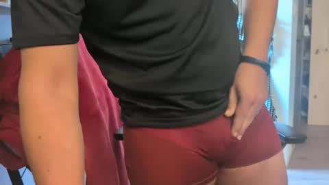 Snapshot of mrdelapampa chatting on November 16, 2:00 pm mrdelapampa online show from November 16, 2:00 pm