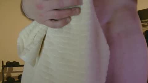 Snapshot of mrf388 chatting on December 2, 1:05 pm IwantU2WatchME online show from December 2, 1:05 pm