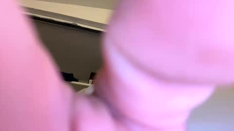 Snapshot of mrfrankfuckforfree chatting on January 15, 9:02 am mrfrankfuckforfree online show from January 15, 9:02 am