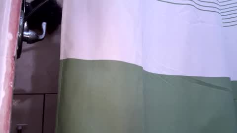 Snapshot of mrfrankfuckforfree chatting on January 23, 6:06 am mrfrankfuckforfree online show from January 23, 6:06 am