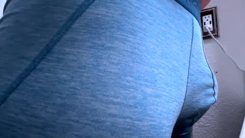 Snapshot of mrfrankfuckforfree chatting on February 21, 9:02 am mrfrankfuckforfree online show from February 21, 9:02 am