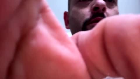 Snapshot of mrfrankfuckforfree chatting on November 17, 9:04 am mrfrankfuckforfree online show from November 17, 9:04 am