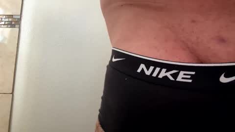 Snapshot of mrfrankfuckforfree chatting on November 30, 7:51 pm mrfrankfuckforfree online show from November 30, 7:51 pm