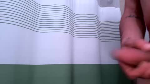 Snapshot of mrfrankfuckforfree chatting on December 19, 10:11 am mrfrankfuckforfree online show from December 19, 10:11 am