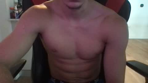 Snapshot of mrgokrazy chatting on January 7, 6:24 pm Savage online show from January 7, 6:24 pm