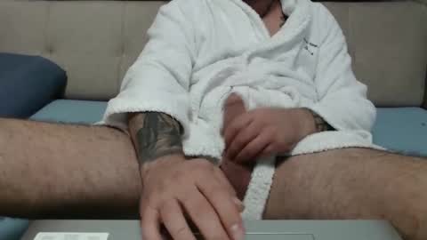 Snapshot of mrhairyx1 chatting on October 7, 12:46 pm mrhairyx1 online show from October 7, 12:46 pm