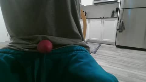 Snapshot of mrjackstraw chatting on November 13, 12:09 am mrjackstraw online show from November 13, 12:09 am