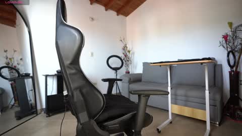 Luis    Instagram   online show from January 6, 7:24 pm