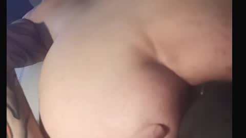 Snapshot of mrn0ice chatting on December 3, 9:12 pm MR NO ICE online show from December 3, 9:12 pm