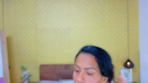 mrs_buttocks online show from December 10, 5:55 pm