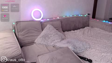 Snapshot of mrs_kitty69 chatting on December 5, 11:16 am mrs kitty69 online show from December 5, 11:16 am