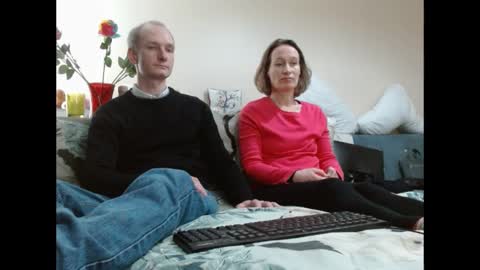 Snapshot of mrs_velvet_vixen_and_mr_stud chatting on February 19, 6:43 pm Mrs Velvet Vixen online show from February 19, 6:43 pm