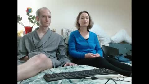 Snapshot of mrs_velvet_vixen_and_mr_stud chatting on February 24, 8:38 am Mrs Velvet Vixen online show from February 24, 8:38 am