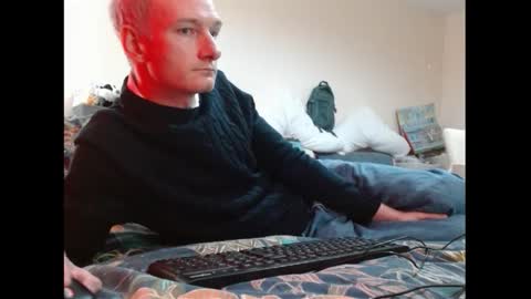 Snapshot of mrs_velvet_vixen_and_mr_stud chatting on September 16, 7:31 am Mrs Velvet Vixen online show from September 16, 7:31 am