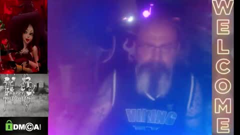 Snapshot of mrscorpionviking chatting on October 23, 2:00 am moderador de salasmoderator of rooms online show from October 23, 2:00 am