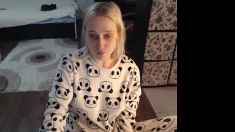 Sasha online show from February 8, 4:32 pm