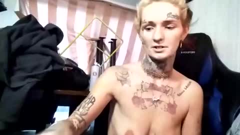 Snapshot of mrssavage97 chatting on December 21, 10:06 pm mrssavage97 online show from December 21, 10:06 pm