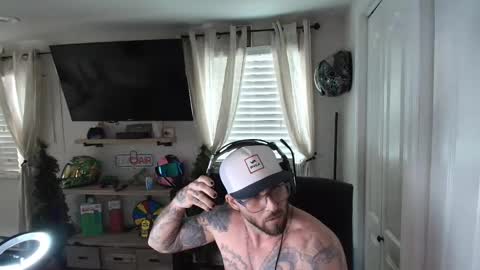 mrstr33tfr33k online show from January 21, 7:28 pm