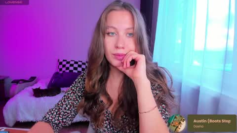 Snapshot of ms_allison chatting on December 21, 11:22 am Allison online show from December 21, 11:22 am