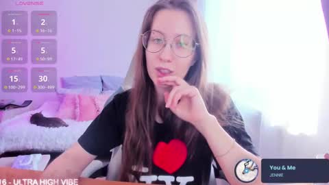 Snapshot of ms_allison chatting on February 26, 11:41 am Allison online show from February 26, 11:41 am