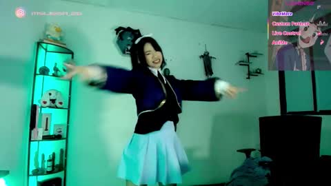 Snapshot of ms_lissa chatting on October 30, 12:01 am MISS LISSA online show from October 30, 12:01 am