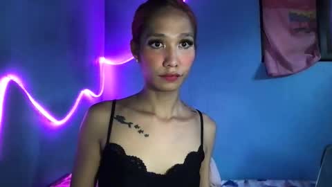 Snapshot of ms_maureenx69x chatting on October 27, 5:33 am ms_maureenx69x online show from October 27, 5:33 am