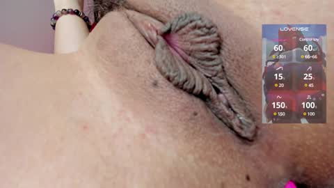 Annabelle  online show from December 17, 8:32 pm