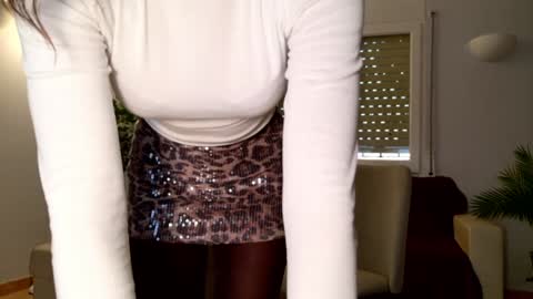 Snapshot of ms_seductive chatting on November 11, 4:40 pm Your M online show from November 11, 4:40 pm