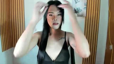 selena online show from October 7, 1:47 am