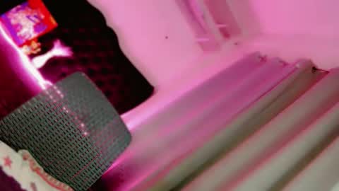 mscherry_ online show from March 19, 5:50 pm