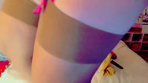 Im Jess I can be a strict stepMother or a sweet stMommy all depends on you online show from December 9, 10:43 am