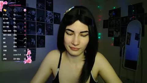 Snapshot of mskissa chatting on October 11, 1:05 am Noora Saetr online show from October 11, 1:05 am