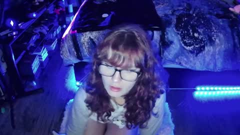 Snapshot of msmallow chatting on January 6, 9:22 pm Mallow online show from January 6, 9:22 pm