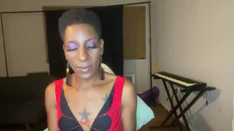 Snapshot of msmerlinmystique chatting on September 26, 8:18 am Merlin Mystique online show from September 26, 8:18 am