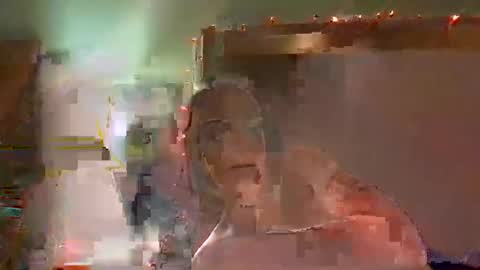 Tara Jane online show from January 14, 6:52 am